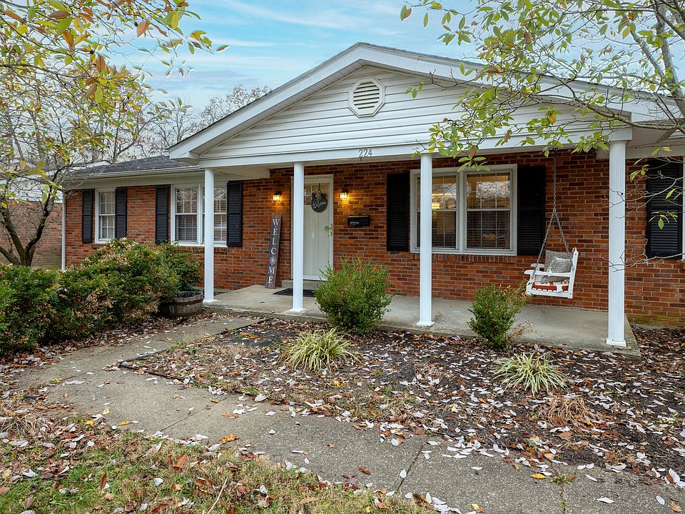 1st image of 224 Tinderwood Dr