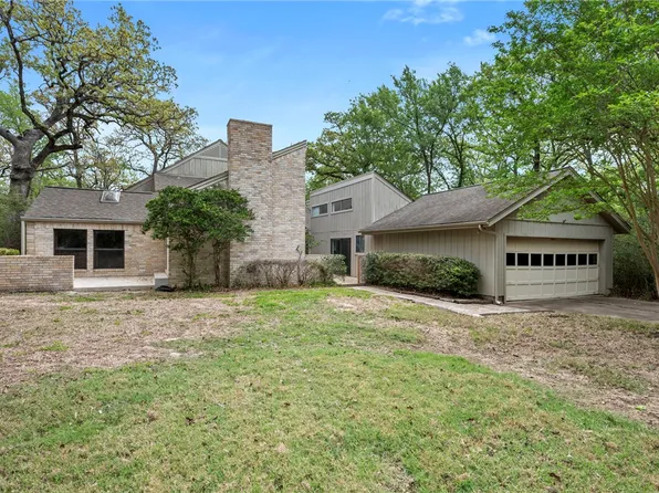 2520 Faulkner Dr, College Station, TX 77845