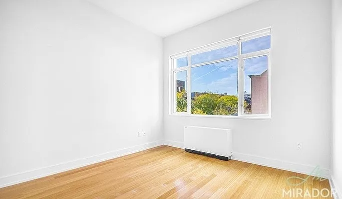 Rented by Mirador Real Estate | media 5