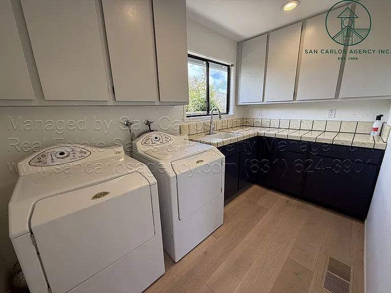8072 Lake Pl — Photo 26