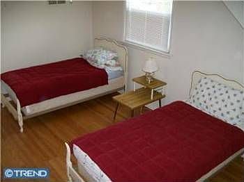 3rd image of 407 Harrison Ave