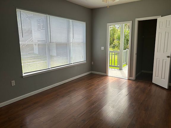 3rd image of 1068 Day Ave