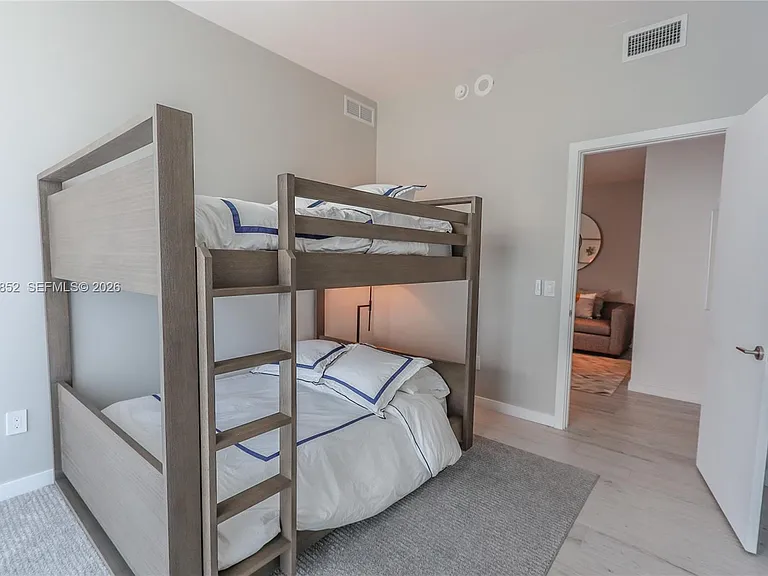 480 NE 31st St #4907 — Photo 4