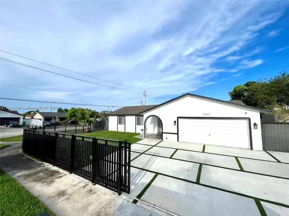 25601 SW 133rd Ct, Homestead, FL 33032
