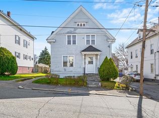 24 Sisson St, Pawtucket, RI 02860