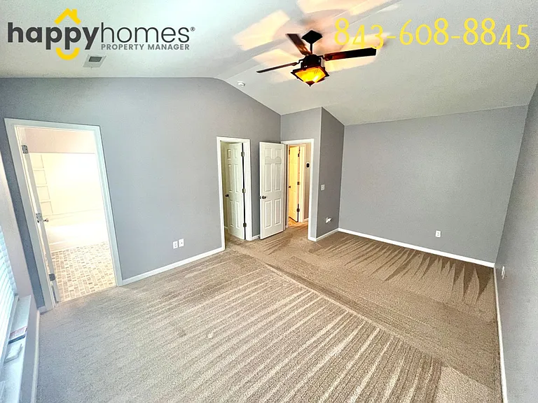 205 Jackson St — Photo 17