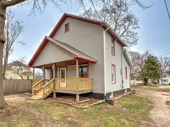 206 1/2 Ohio St, La Porte, IN 46350