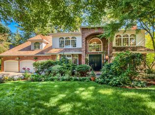 16193 Matthew Ct, Lake Oswego, OR 97034