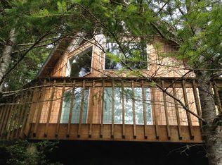 598 Division St N, Manzanita, OR 97130