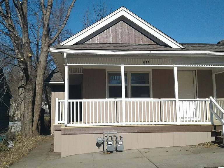 720 Kiowa St — Photo 1