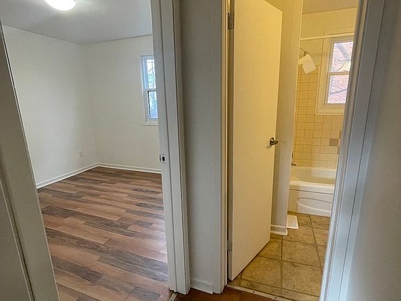 5th image of 485 Bruce Ave Unit 3