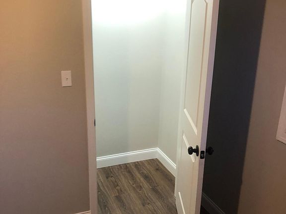 5th image of 1618 Cecil Ave