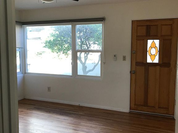 3rd image of 4253 Van Dyke Ave #4253