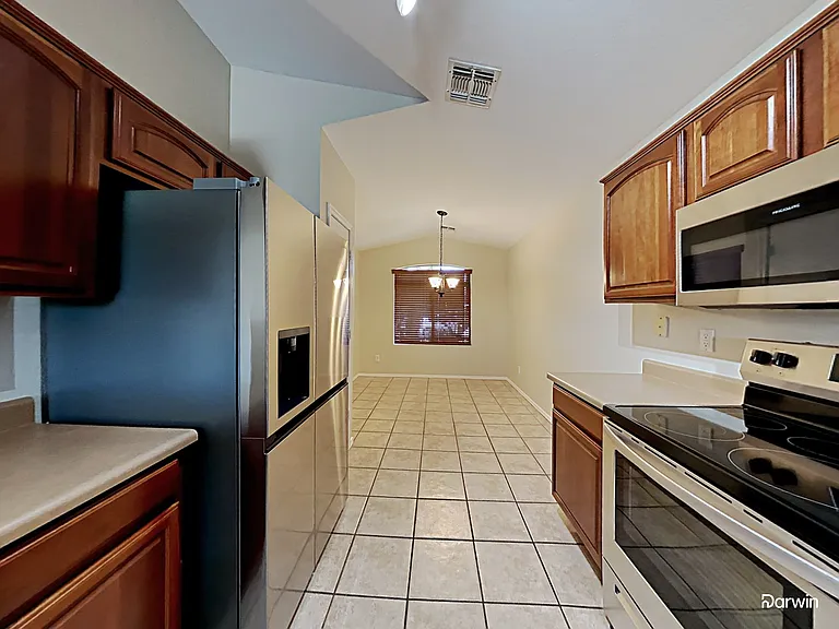 16229 W Superior Ave — Photo 2