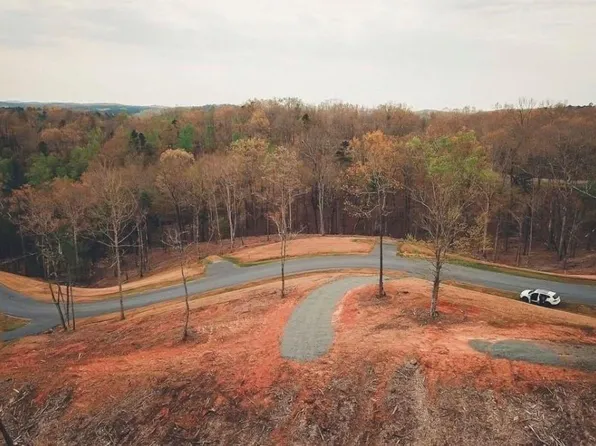 90 Jakes Landing Way S #90, Ellijay, GA 30540