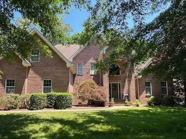1504 Beringer Pl, Virginia Beach, VA 23454