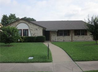 2111 Apollo Rd, Richardson, TX 75081
