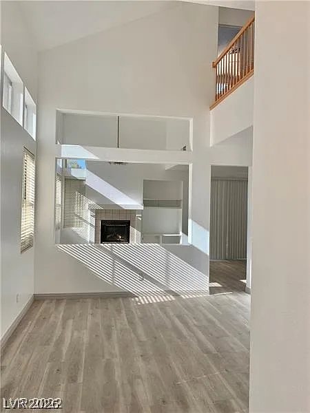 3 bed, 2.5 bath, 1618 sqft, $2,400 — Photo 3