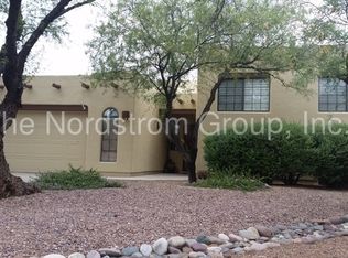 200 W Saddletree Pl, Oro Valley, AZ 85755