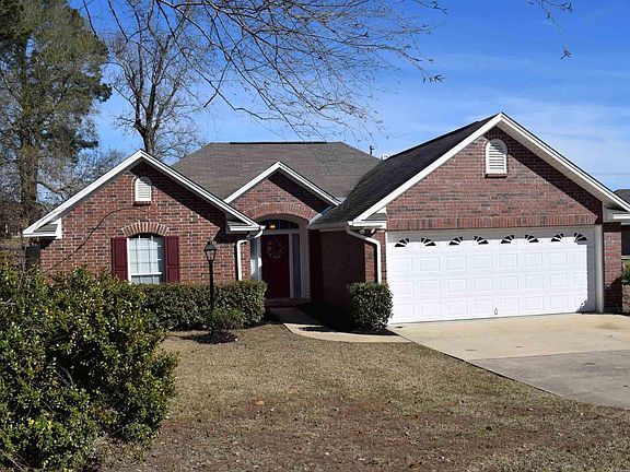 2nd image of 211 Knoll Creek Cir