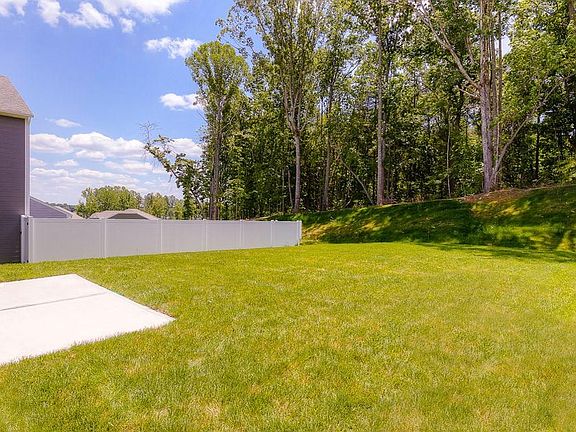 2nd image of 2159 Eastway Dr