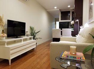 877 10th Ave APT 5N, New York, NY 10019