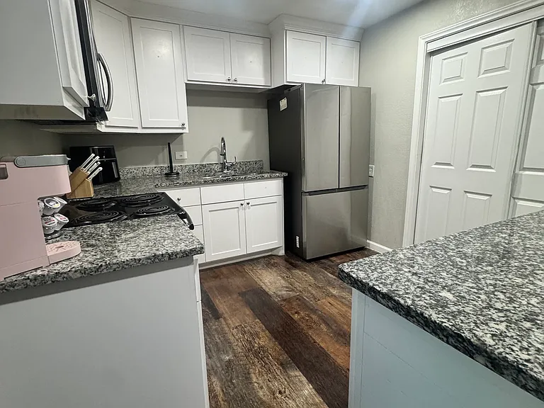 804 Skylark Dr — Photo 5