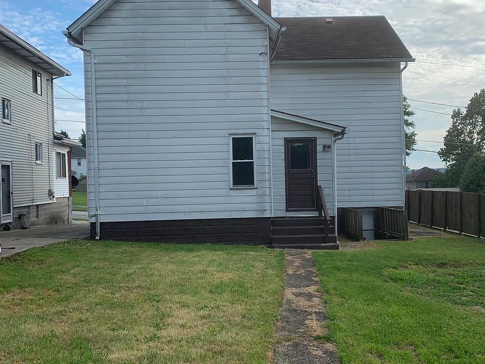 2nd image of 161 E Askren St