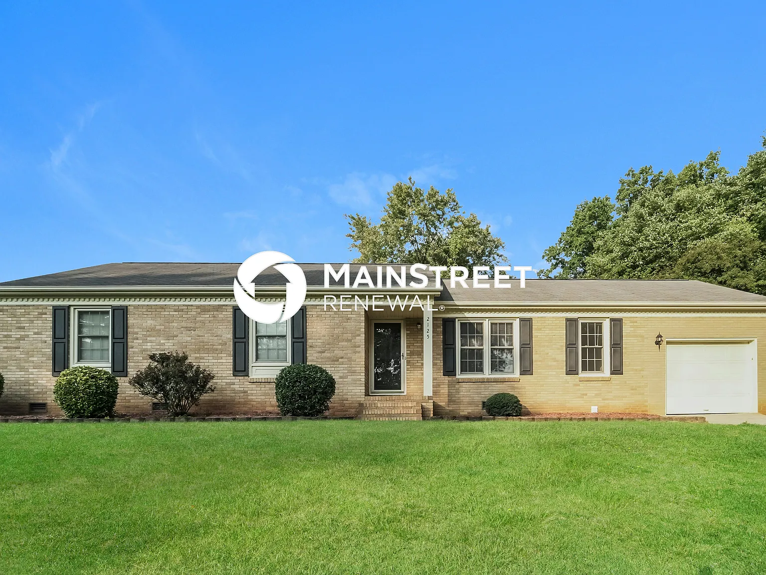 2125 Helen Dr — Photo 1