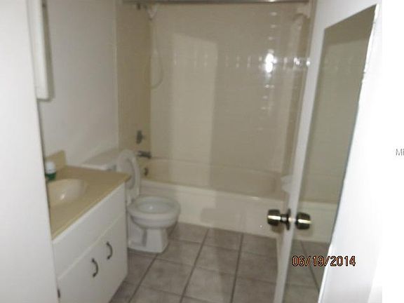 3rd image of 19823 Gulf Blvd APT 21