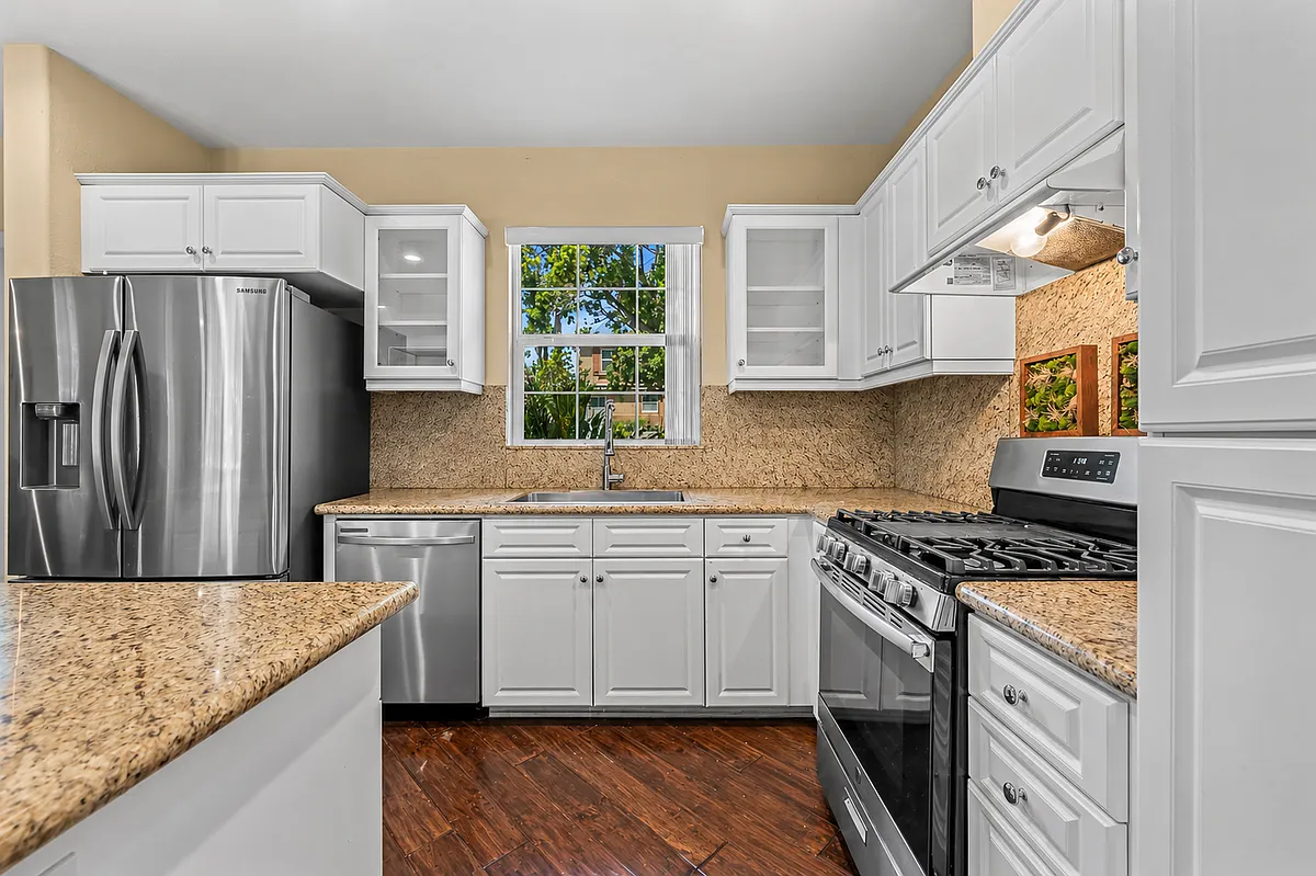 Building Photo - 1732 Wolf Canyon Loop
