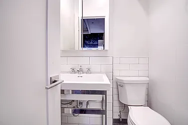 Rented by Urbane Brokerage