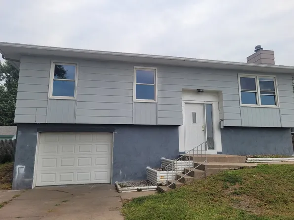 907 S Lincoln Ave, Grand Island, NE 68801