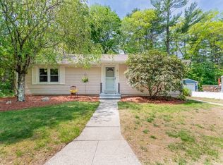 16 Ellen St, Webster, MA 01570