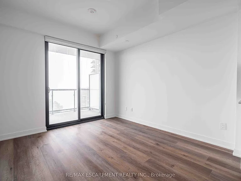 2075 Lakeshore Rd #707 — Photo 12