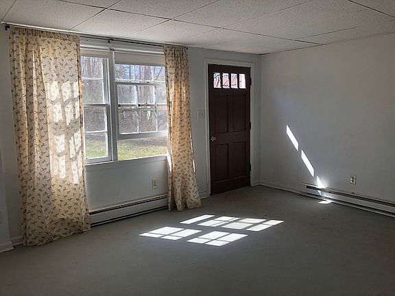 3rd image of 101 Hampden Dr #3