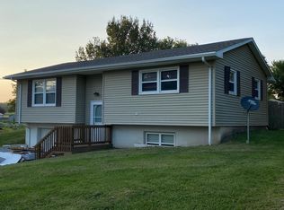 1010 W Prairie St, Cameron, MO 64429