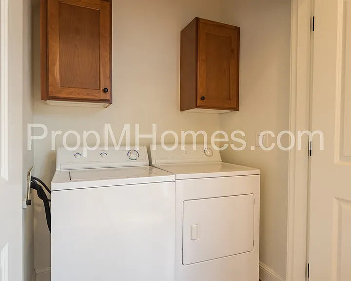 5135 N Williams Ave — Photo 20