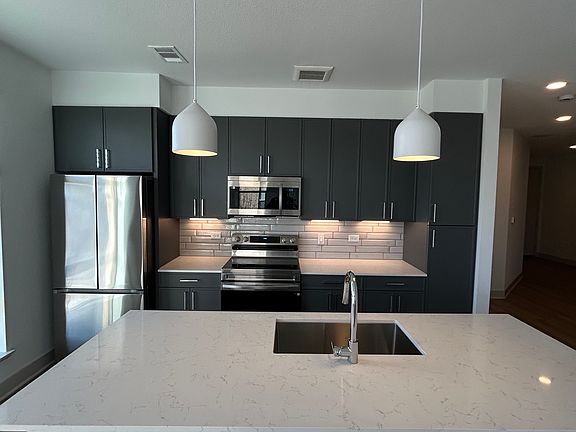 5th image of 23301 E Dry Creek Cir #3-112