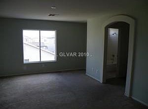 3rd image of 5863 N Rainbow Blvd