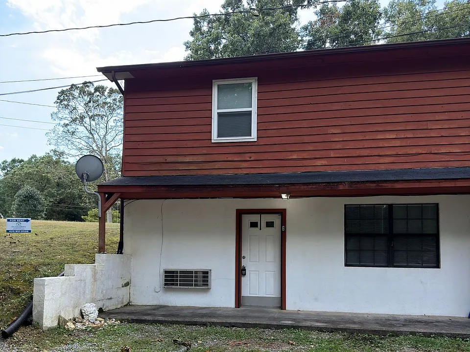 956 Thompson Springs Rd SE #6