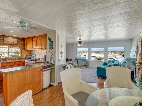 269 Quail Ln, Oceanside, CA 92057