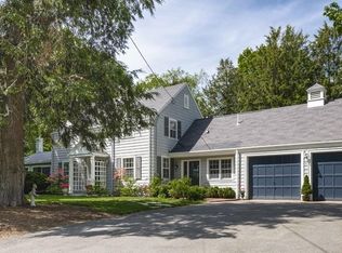 4 Fairview Ave, Wenham, MA 01984