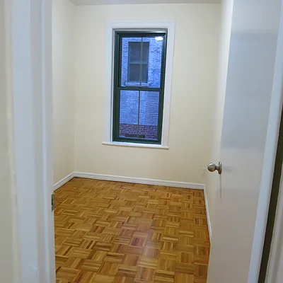 Rented by City & Suburban | media 2