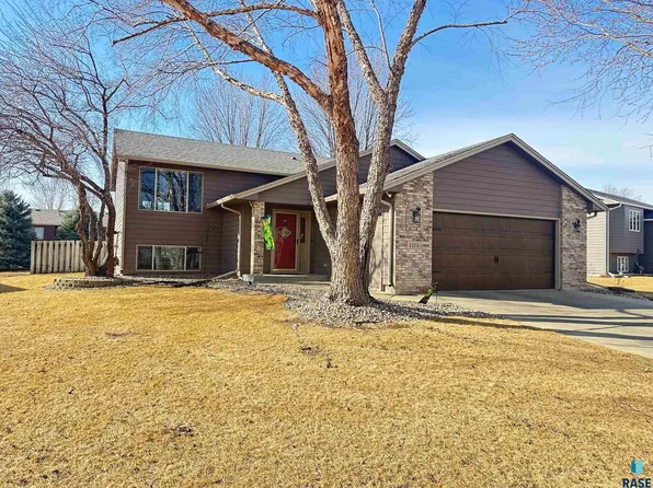 4105 E Mission St, Sioux Falls, SD 57103