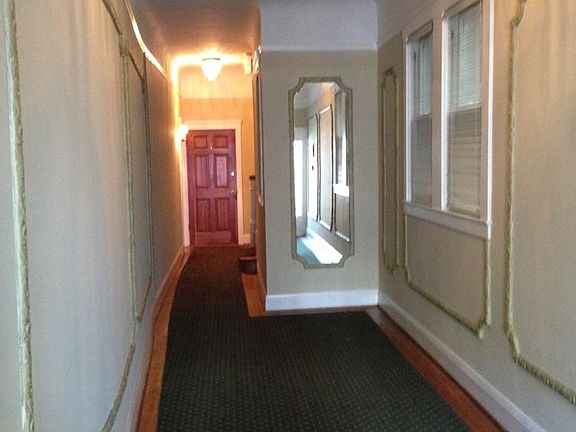 3rd image of 2618 Greenwich St APT 3