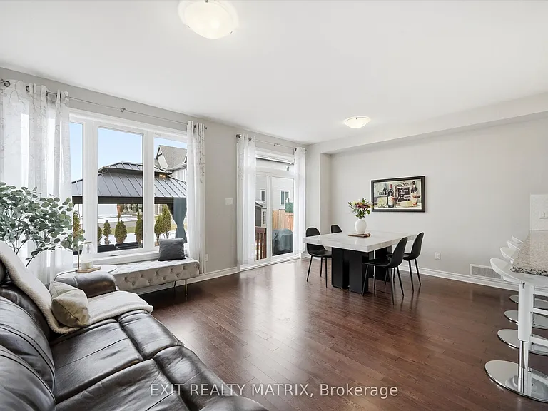 23 Duncanville St — Photo 14
