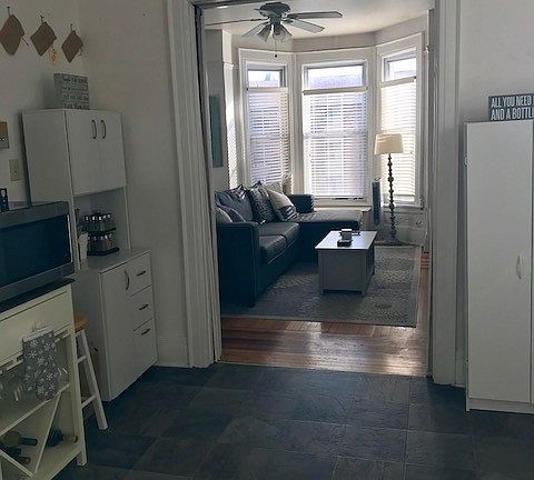 5th image of 1227 N Milwaukee St APT 31