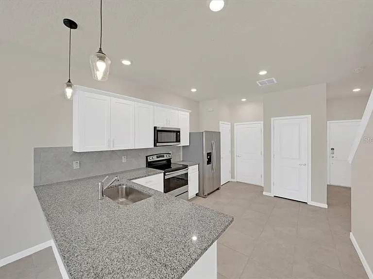 2906 Deer Pine Trl — Photo 9