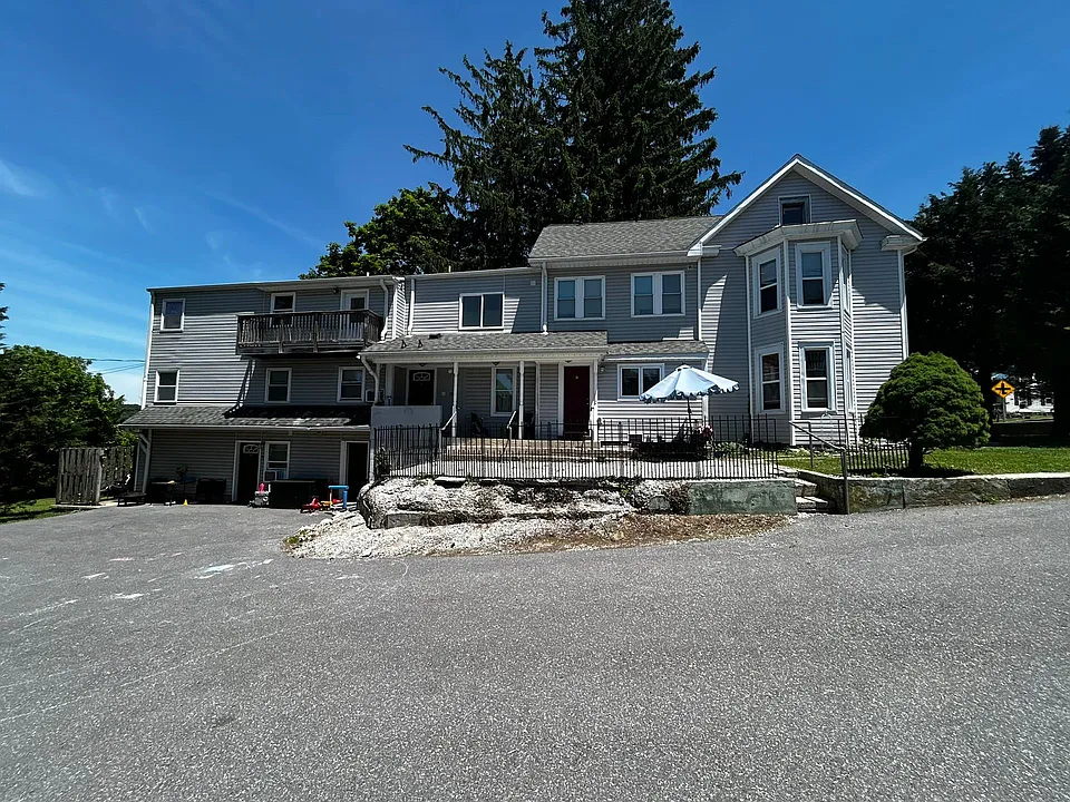 25472 Military Rd